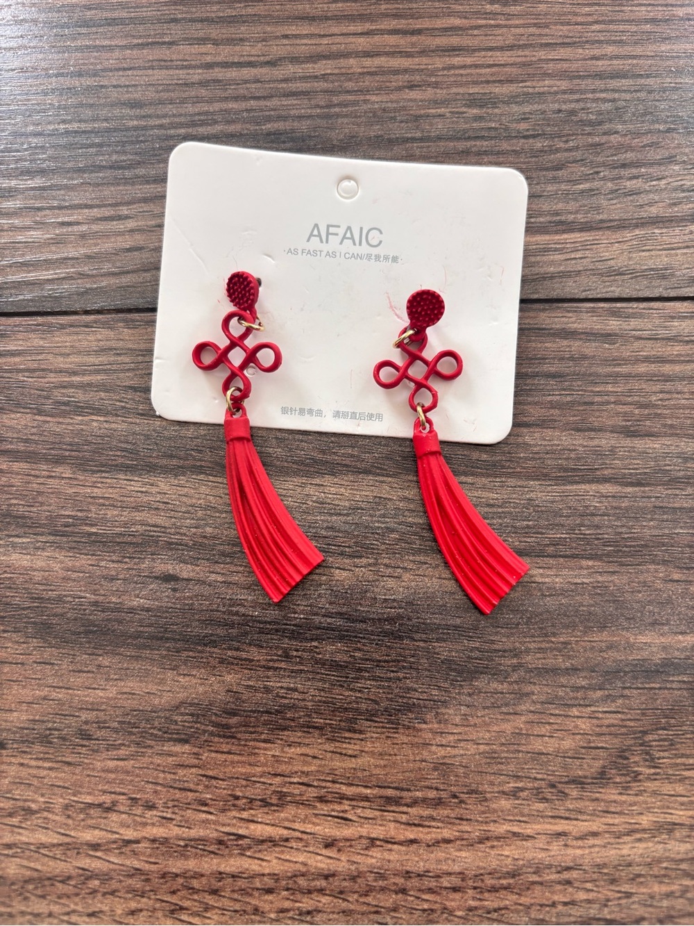 Red Tassel Knot Shape Drop Earrings